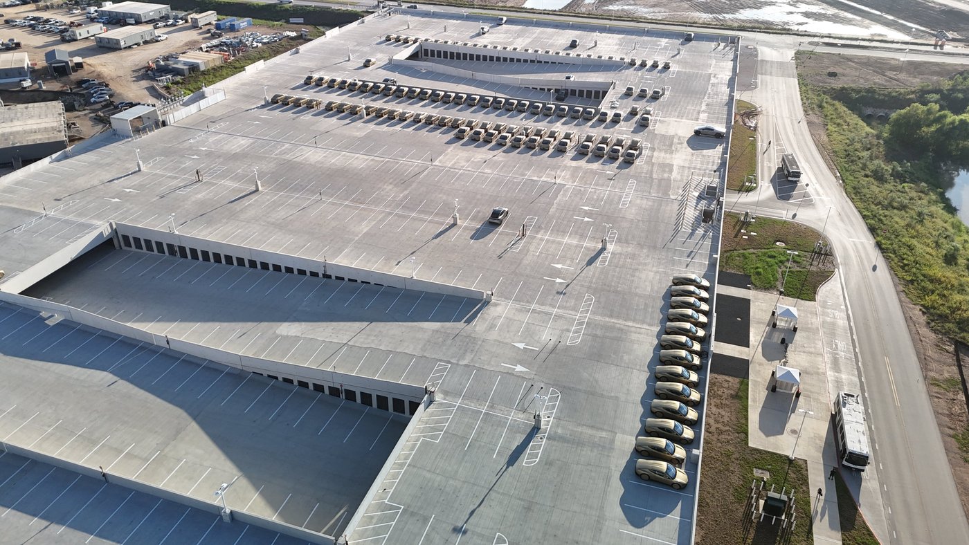Cybercabs parked in rows on the roof of the east parking garage at Giga Texas on Monday. Photo via @JoeTegtmeyer / X